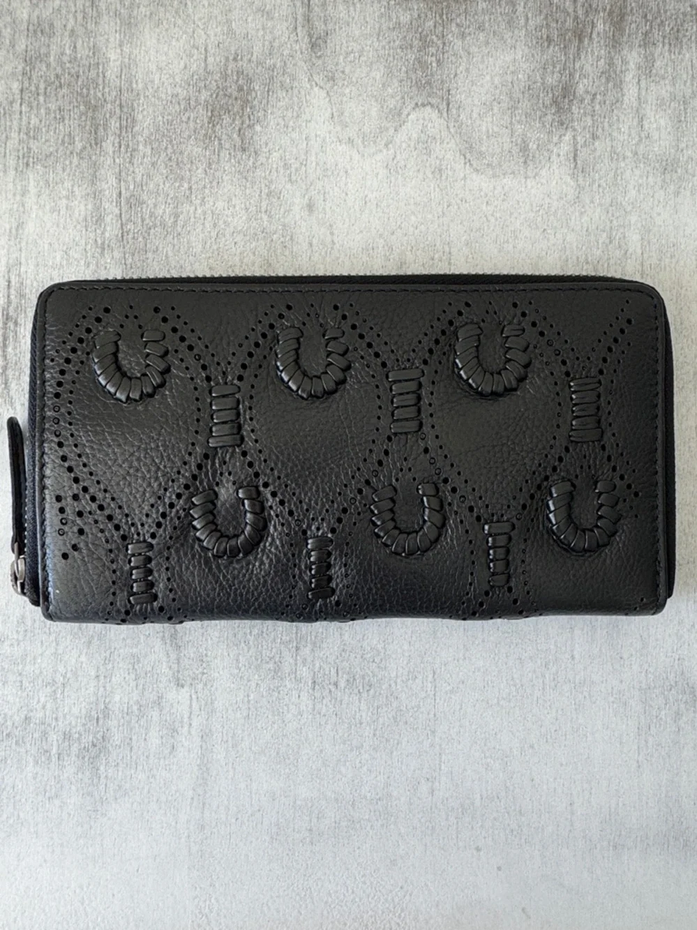 Vilenca Holland Leather Large Zip Around Peacock Stitch Wallet Black